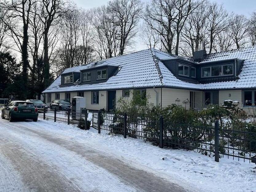 Schöne Wohnung in Bremen Nord, Leuchtenburg St. Magnus zimmer