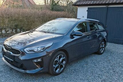 Kia ceed Sportswagon 144.310 km 10.700 &euro; Vorwerk 27412