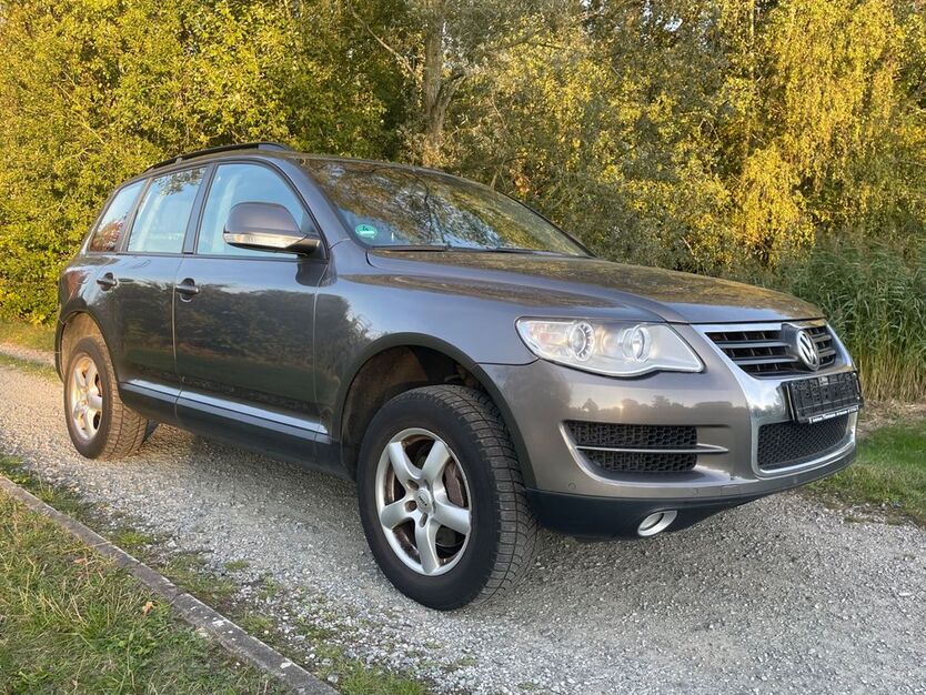 VW Touareg 251.000 km 6.990 € Bremen 28197