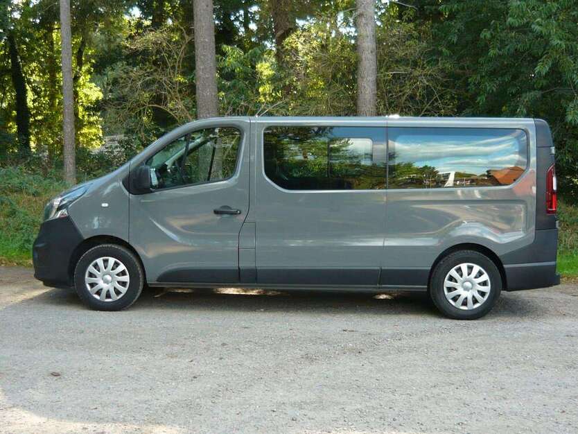 Opel Vivaro 86.000 km 20.490 € Langwedel 27299