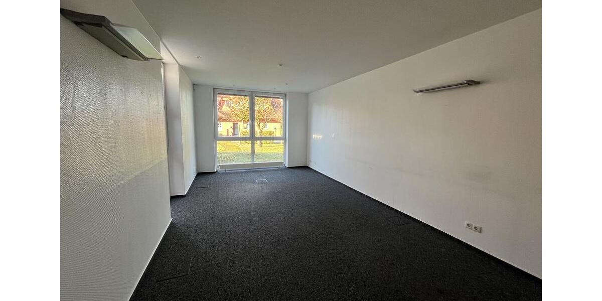 Gewerbeobjekt Stuhr - 2.730&euro; | Angebot:26164286