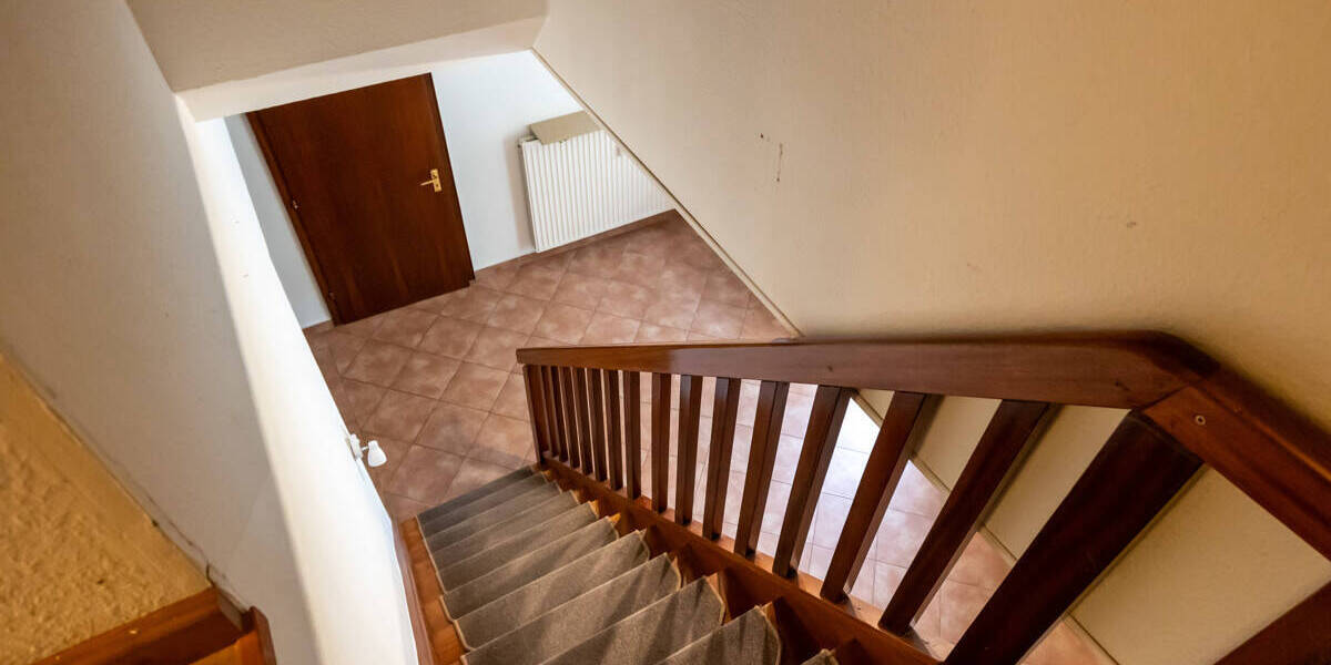 Etagenwohnung Ganderkesee Neuenlande - 6 Zimmer, 145 m&sup2;, 137.000&euro; | Angebot:25846192