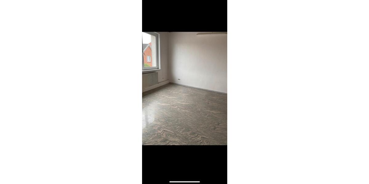 Etagenwohnung Delmenhorst - 14 Zimmer, 305 m&sup2;, 538.000&euro; | Angebot:26956722