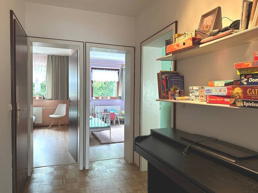 PURNHAGEN-IMMOBILIEN - 4-Zimmer-Eigentumswohnung mit Loggia und Tiefgaragenstellplatz in Bremen-Lesum 4 zimmer