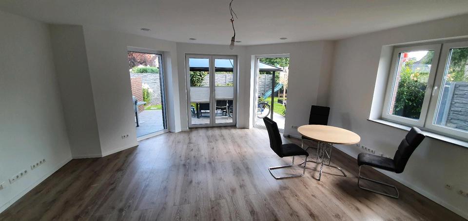 Erdgeschoßwohnung Bremen Huchting - 2 Zimmer, 60 m&sup2;, 750&euro; | Angebot:26040437