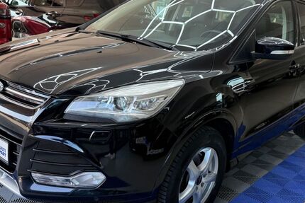 Ford Kuga 196.000 km 7.499 &euro; Ritterhude 27721