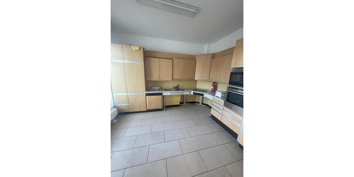 Etagenwohnung Bremen Gröpelingen - 3 Zimmer, 95 m&sup2;, 1.190&euro; | Angebot:23843427