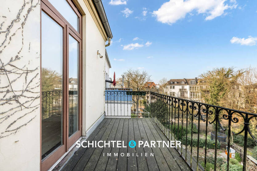 PREISREDUZIERUNG | Altbremerhaus mit 3 Einheiten & Garten in begehrter Lage