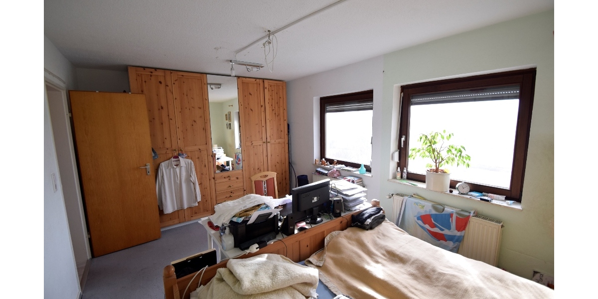 EFH in ruhiger Wohnstr. mit unverbaubarem Blick aufs Feld! + EBK + Carport + Garten - Einfamilienhaus Weyhe Leeste | Angebot:24213159