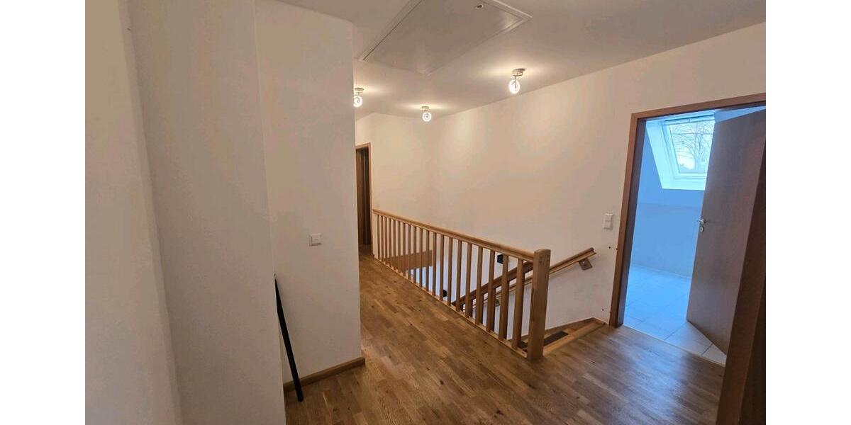 Einfamilienhaus Achim - 6 Zimmer, 167 m&sup2;, 1.900&euro; | Angebot:25643731