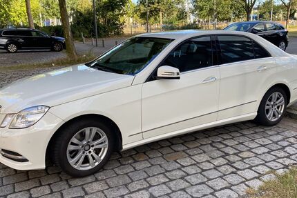 Mercedes-Benz E 350 130.000 km 17.800 &euro; Bremen 28329