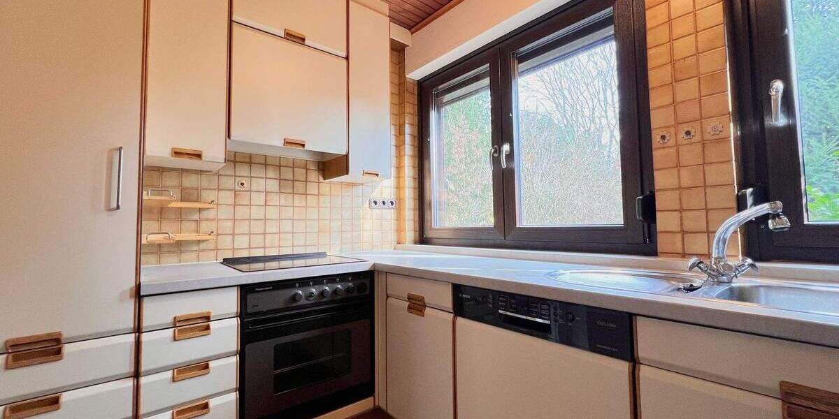 Mehrfamilienhaus, Wohnhaus Bremen Lehe - 4 Zimmer, 108 m&sup2;, 315.000&euro; | Angebot:25835174