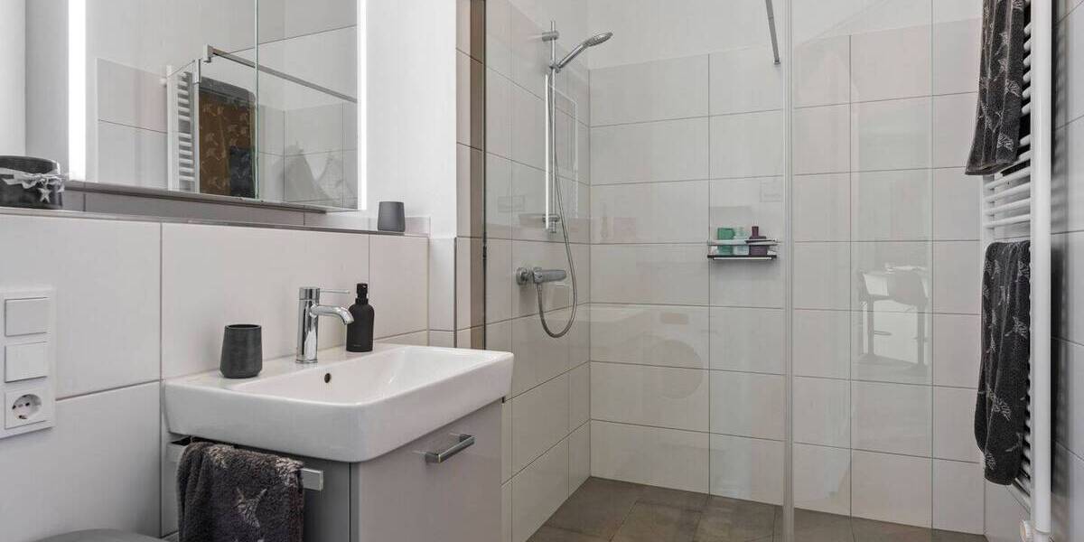 Etagenwohnung Bremen Handelshäfen - 3 Zimmer, 138 m&sup2;, 649.000&euro; | Angebot:26804705