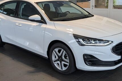 Ford Focus 49.500 km 17.950 € Achim Bierden 28832