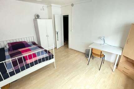 WG-Zimmer in Bremen 700 € 14 m² zimmer