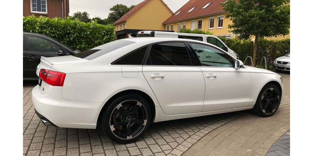 Audi A6 152.600 km 17.200 &euro; Bremen 28195