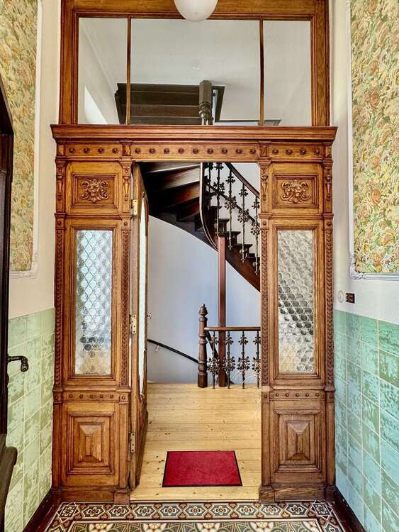 Haus zum Kaufen in Bremen 1.250.000 € 320 m² 10 zimmer