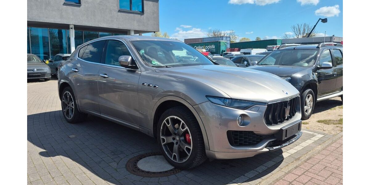 Maserati Levante 169.187 km 29.995 &euro; Achim 28832