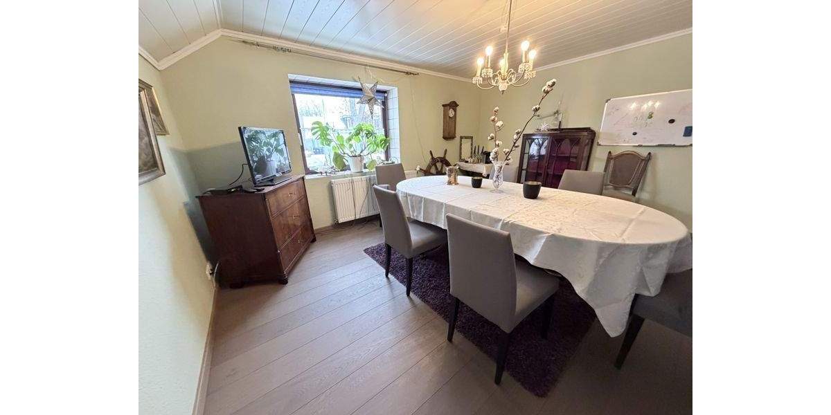 Mehrfamilienhaus, Wohnhaus Bremen / Rekum Rekum - 8 Zimmer, 200 m&sup2;, 329.900&euro; | Angebot:26117370