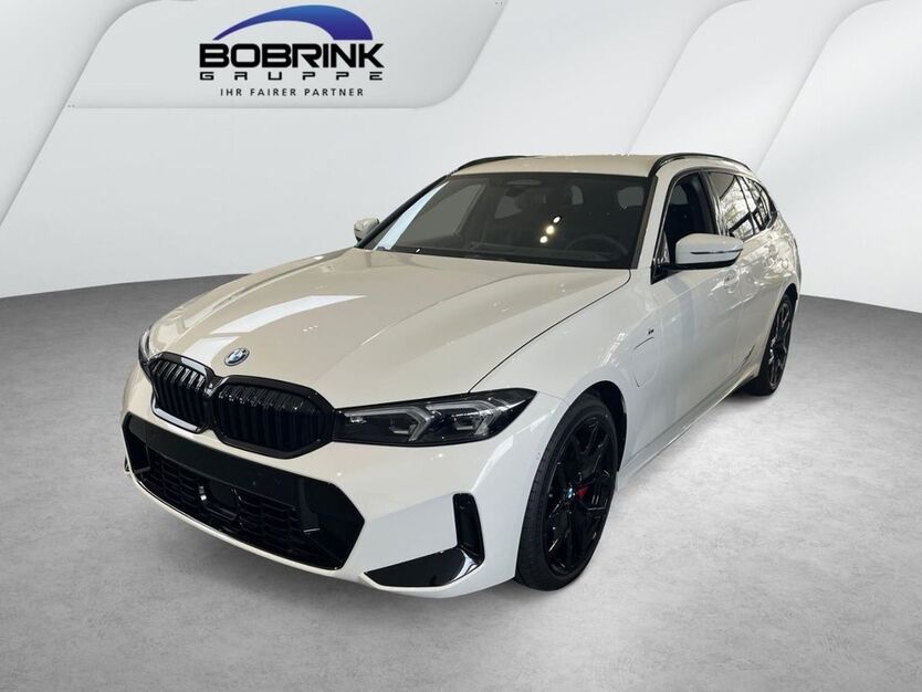 BMW 330 12.500 km 63.700 € Bremen 28329