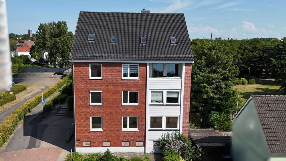 Etagenwohnung Bremen Blumenthal - 5 Zimmer, 101 m&sup2;, 176.000&euro; | Angebot:27161130