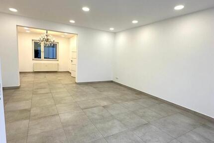 Gewerbeobjekt Bremen Neustadt - 1.900&euro; | Angebot:24381665