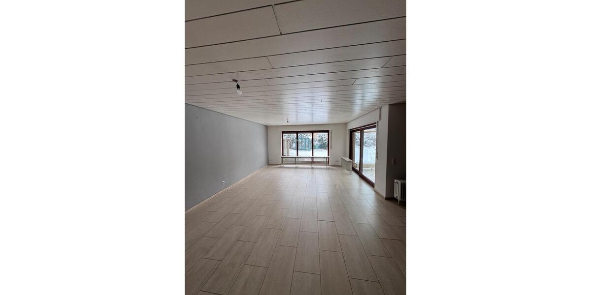 Einfamilienhaus Oyten - 1 Zimmer, 108 m&sup2;, 1.500&euro; | Angebot:25131405