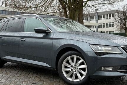 Skoda Superb 170.000 km 13.990 &euro; Bremen 28329