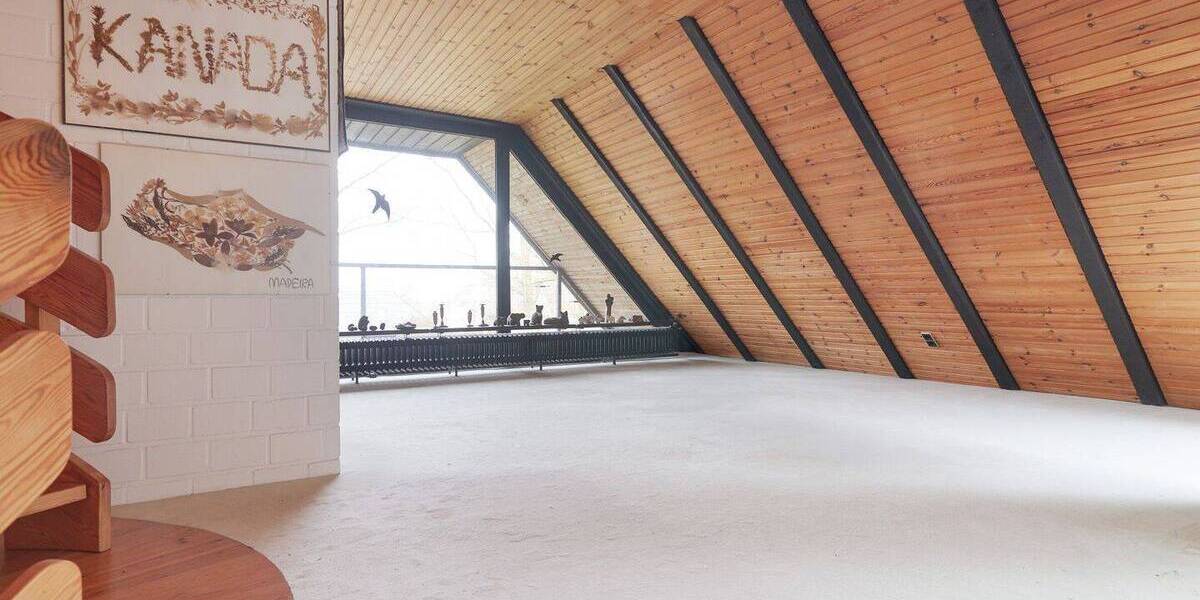 Mehrfamilienhaus, Wohnhaus Achim Uesen - 7 Zimmer, 272 m&sup2;, 449.000&euro; | Angebot:26742977