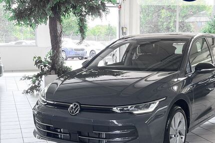 VW Golf 1.500 km 32.950 € Achim-Uesen 28832