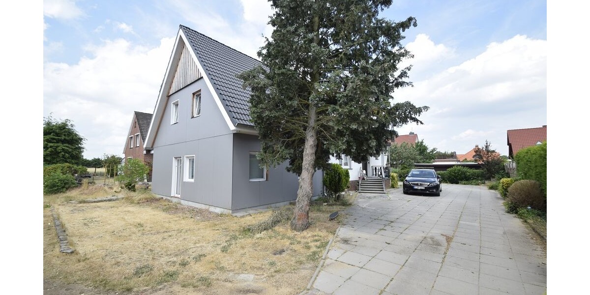 Neubau aus 2020 mit Einliegerwohnung für 1 Person am Altbestand Garage, Garten, Einbauküche u.v.m. - Einfamilienhaus Stuhr | Angebot:24212736