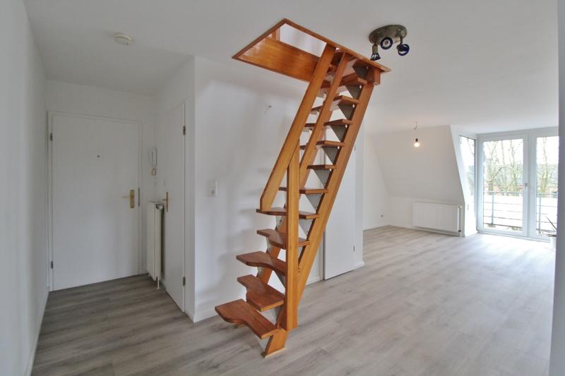 Dachgeschoßwohnung Weyhe - 2.5 Zimmer, 65 m&sup2;, 750&euro; | Angebot:24659328