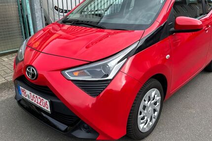 Toyota Aygo (X) 60.910 km 7.340 &euro; Bremen 28215