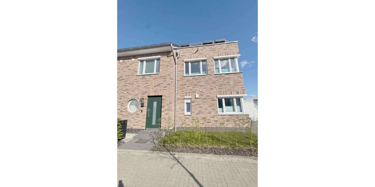 Einfamilienhaus Bremen Hemelingen - 5 Zimmer, 154 m&sup2;, 2.200&euro; | Angebot:26120634