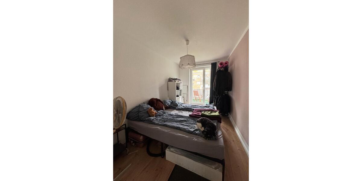 Hochparterre Bremen Burglesum - 3 Zimmer, 45 m&sup2;, 1.000&euro; | Angebot:26035885
