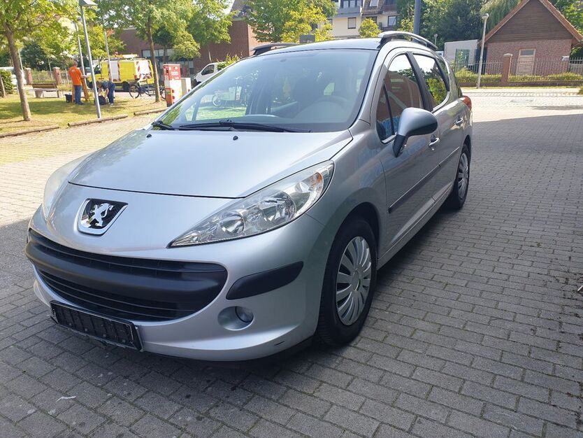 Peugeot 207 196.500 km 2.150 € Bremen 28309