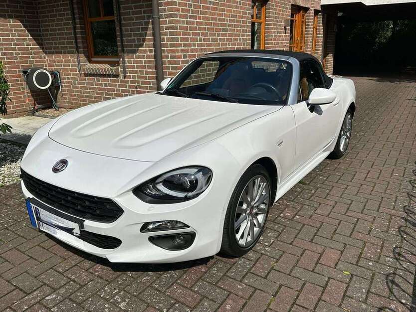 124 Spider