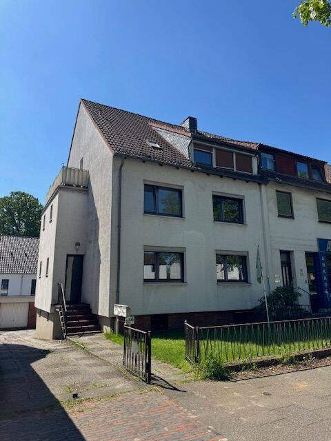 4 ZKB mit Balkon über 2 Etagen im Dachgeschoss eines 3 Familienhauses in Bremen Oslebshausen zu vermieten 4 zimmer