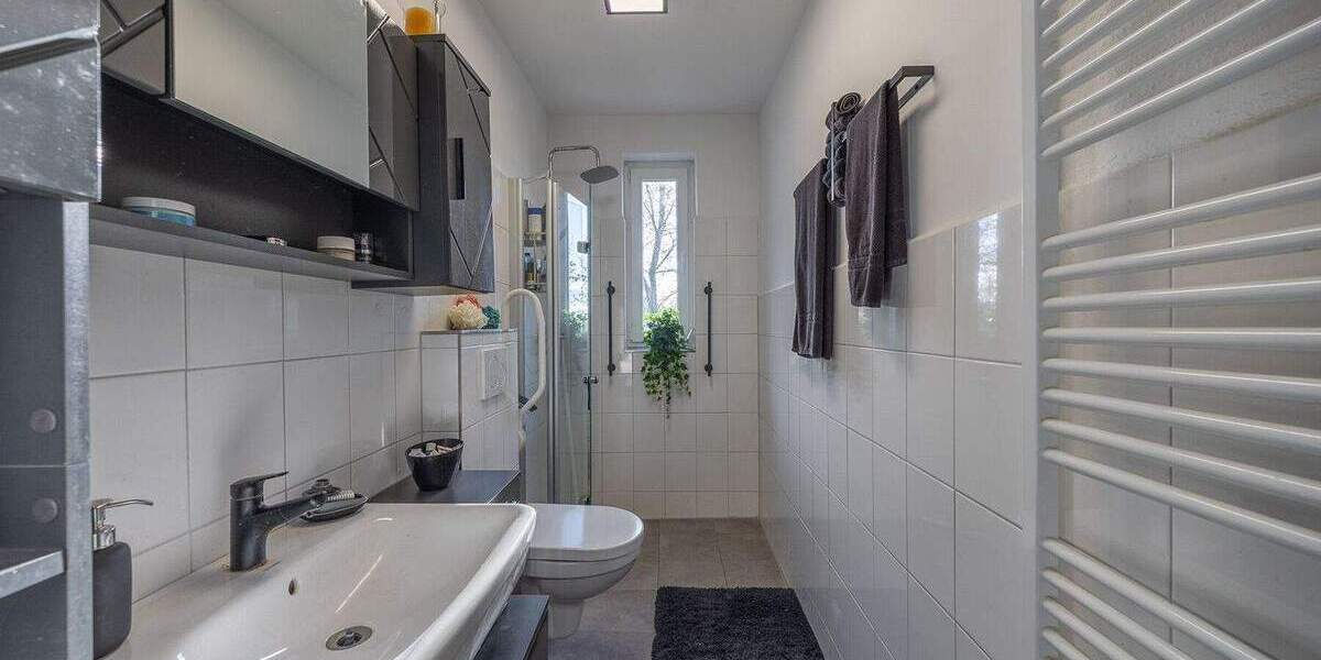 Mehrfamilienhaus, Wohnhaus Grasberg Adolphsdorf - 6 Zimmer, 219 m&sup2;, 285.000&euro; | Angebot:25727274