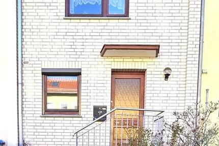 Haus Bremen Huchting - 4 Zimmer, 100 m&sup2;, 250.000&euro; | Angebot:25929932