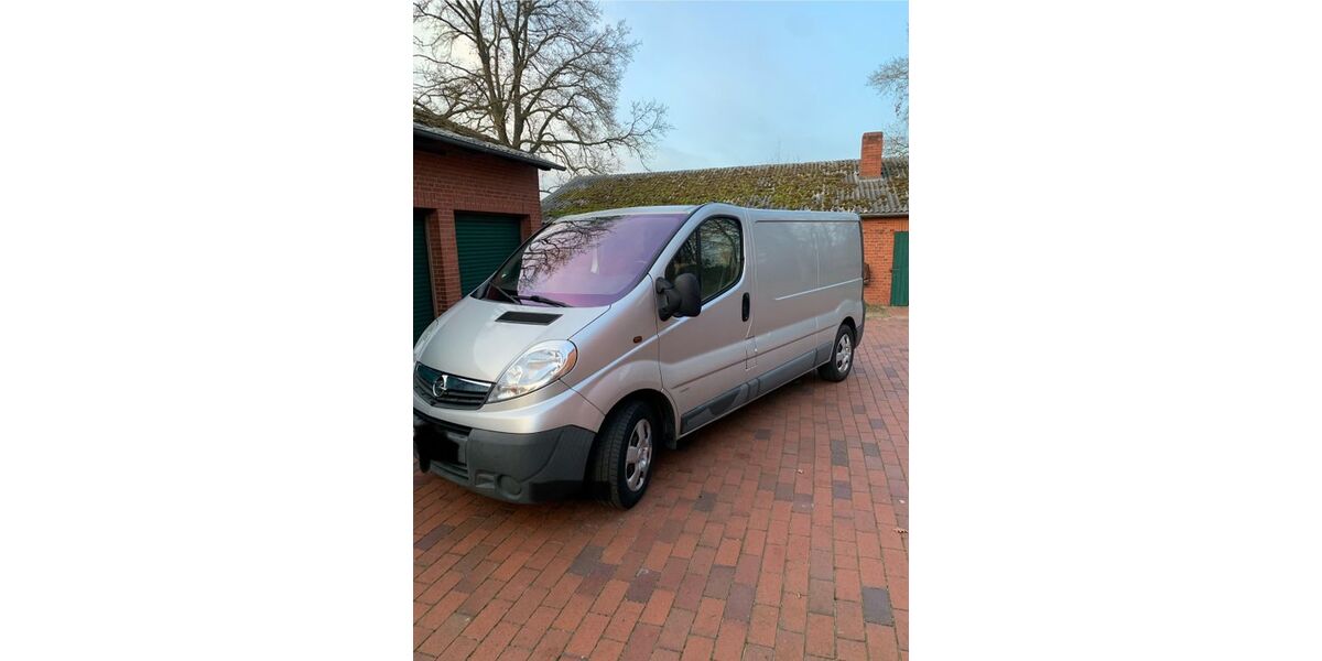 Opel Vivaro 128.700 km 10.500 &euro; Grasberg 28879