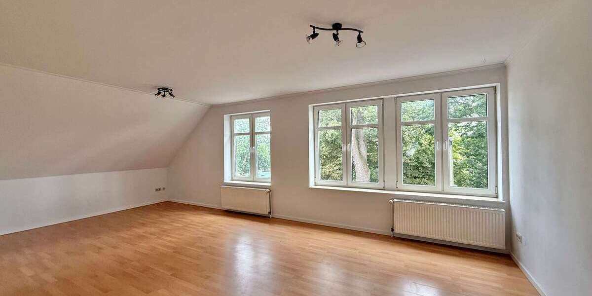 Etagenwohnung Elsfleth - 3 Zimmer, 94 m&sup2;, 660&euro; | Angebot:27307455