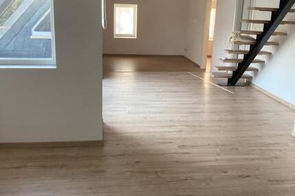 Mietwohnung Dachgeschoss Wohnung 2 zimmer