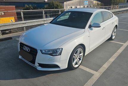 Audi A5 135.000 km 17.000 € Bremen 28211