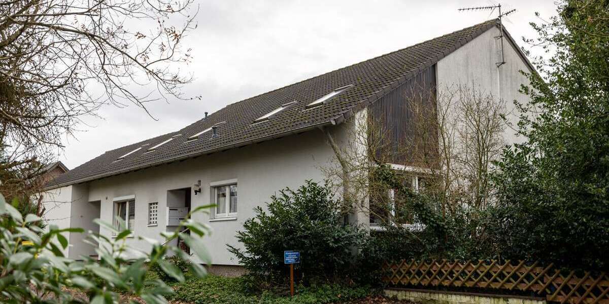 Einfamilienhaus Delmenhorst Bungerhof - 7 Zimmer, 286 m&sup2;, 333.000&euro; | Angebot:23883132