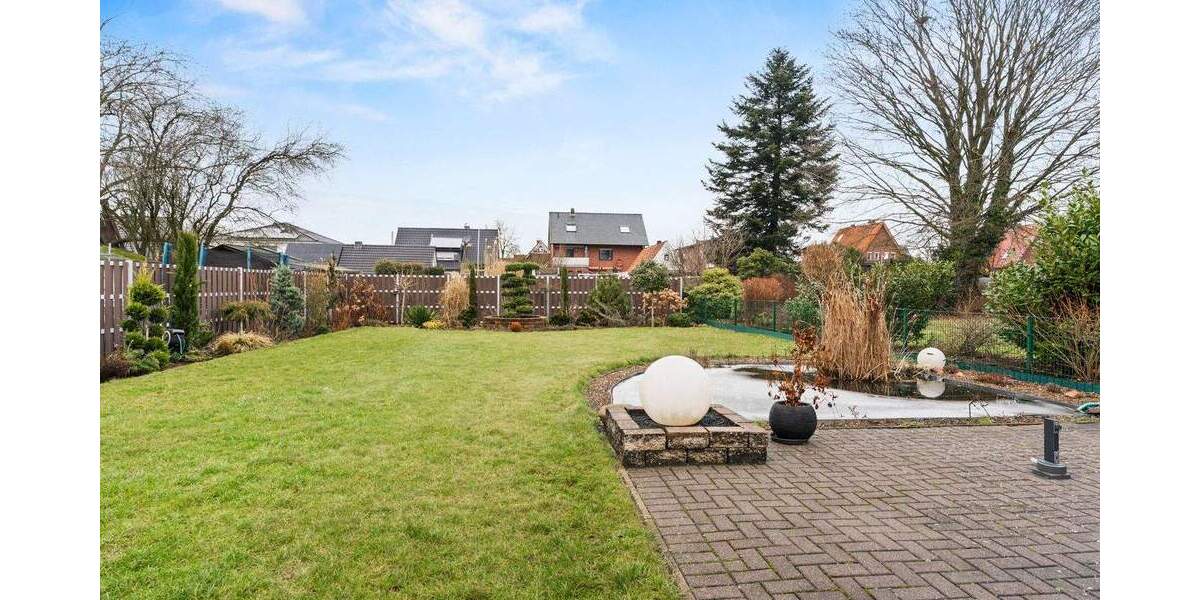 Einfamilienhaus Bassum Osterbinde - 9 Zimmer, 244 m&sup2;, 415.000&euro; | Angebot:25796677