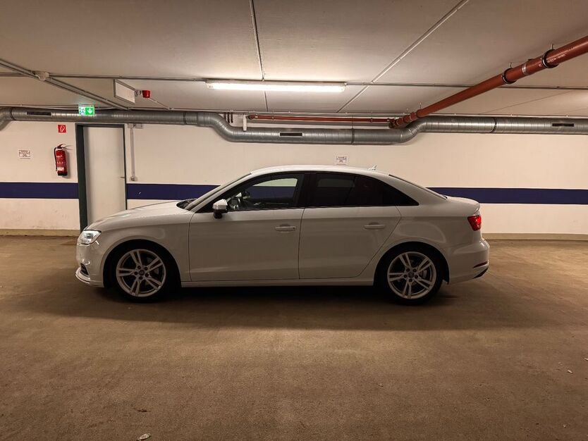 Audi A3 122.636 km 13.500 € Achim 28832