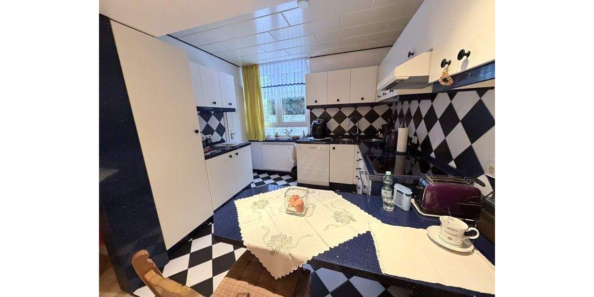 Mehrfamilienhaus, Wohnhaus Bremen / Rekum Rekum - 5 Zimmer, 284 m&sup2;, 349.000&euro; | Angebot:26017686