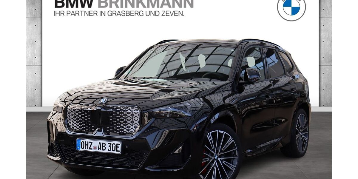 BMW iX1 3.620 km 53.990 &euro; Grasberg 28879