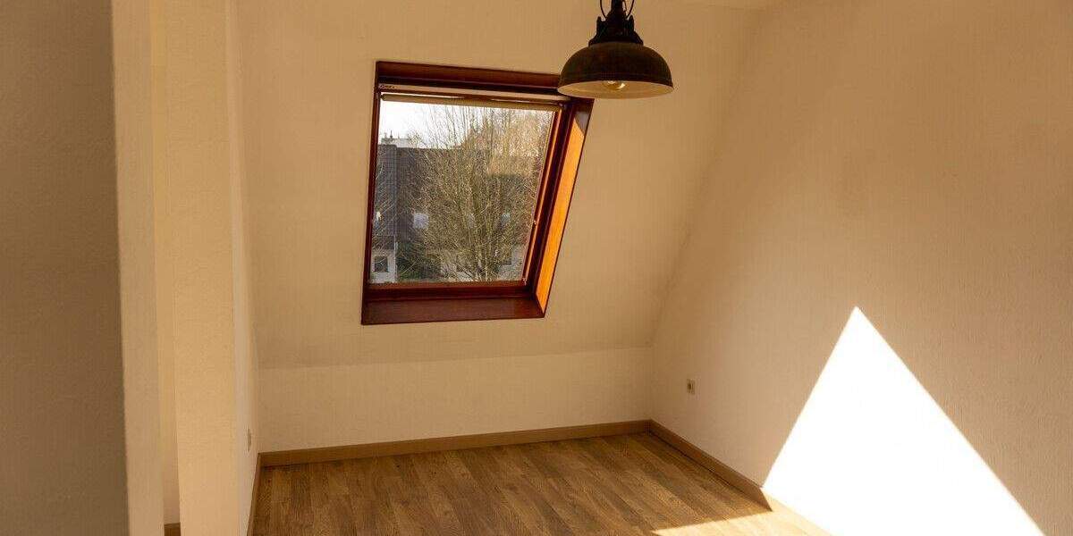 Etagenwohnung Bremen / Rönnebeck Rönnebeck - 2 Zimmer, 63 m&sup2;, 129.000&euro; | Angebot:25746229